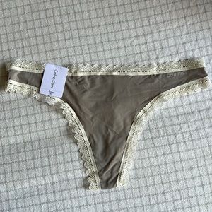 Calvin Klein Thong Panties Size M